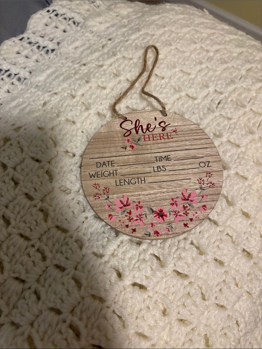✨BEAND NEW ✨ SHE’S HERE WOODEN BABY ANNOUNCEMENT